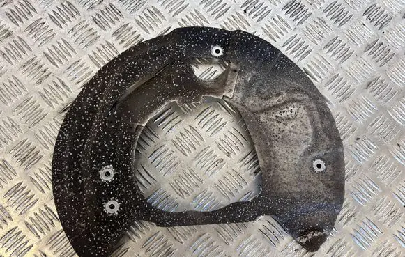 BMW X5 F15 Front brake disc dust cover plate 6857978