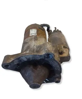 Citroen Xsara Starter motor M000T82081