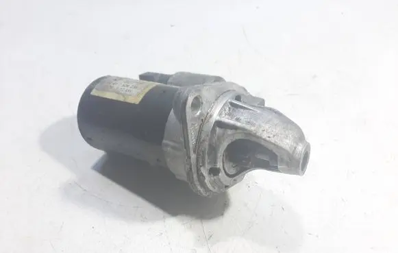 BMW 3 E90 E91 Starter motor 7526236