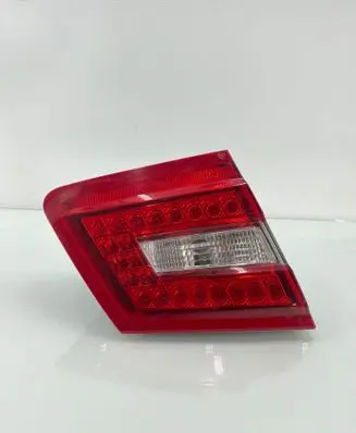 Mercedes-Benz E W212 Tailgate rear/tail lights A055364