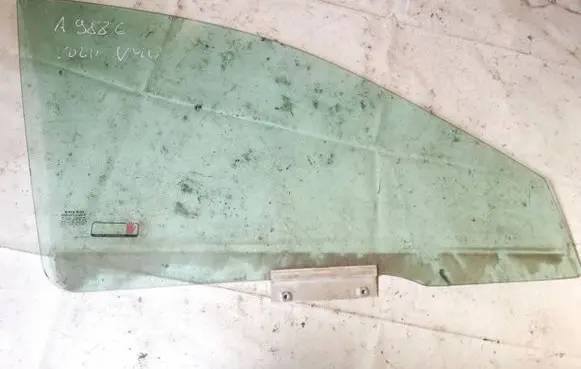 Volvo S40, V40 Front door window glass four-door as2