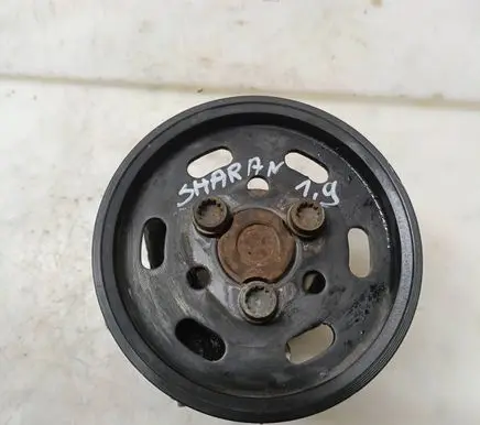 Volkswagen Sharan Power steering pump 7M0145157AA