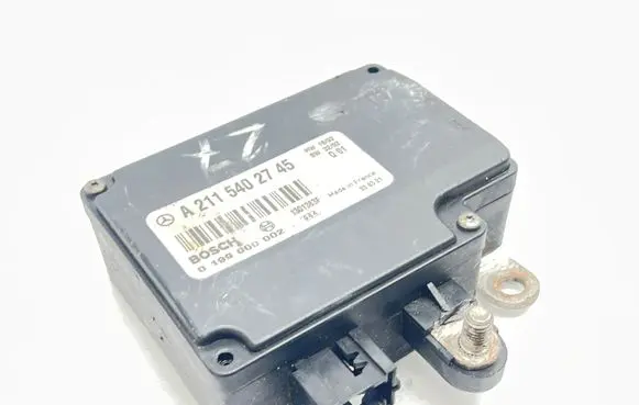 Mercedes-Benz E W211 Battery control module A2115402745