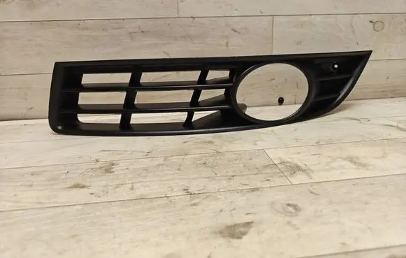 Volkswagen PASSAT B6 Front fog light trim/grill 3C0853665A