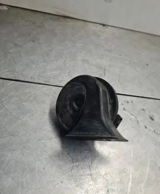 Volkswagen Golf IV Horn signal E200884