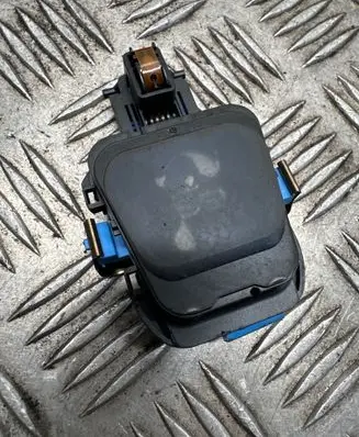 Mercedes-Benz E W213 Rain sensor A2139005611 1014120800 YD007ZPL21078F