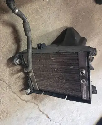 BMW X5 F15 Intercooler radiator 8055211 C21319101 18799910