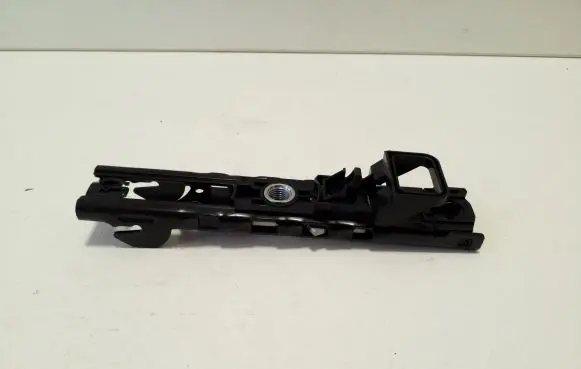Audi Q3 F3 Seat belt adjustment rail 4M0857819A