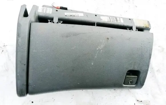 Peugeot 406 Glove box 9616425077 1841092016