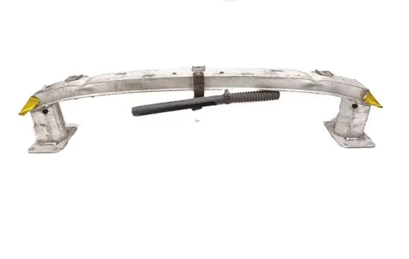 Peugeot 308 Front bumper cross member 9817490880