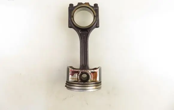 Volvo V70 Piston with connecting rod 83L53