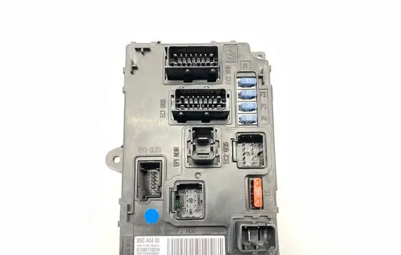 Citroen C6 Fuse module 9656148180