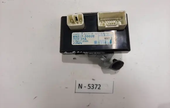 Toyota Avensis T270 Steering angle sensor 8922720020