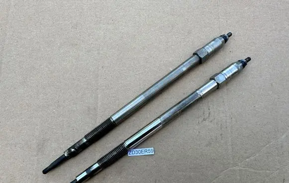 Nissan Patrol Y61 Glow plug 110652W202 110652W211