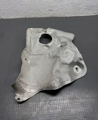 Porsche Cayenne (9Y0 9Y3) Heat shield in engine bay 4M2825644