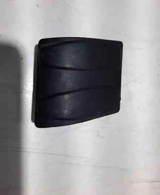 Trunk/boot sill cover protection