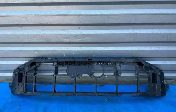 Audi Q8 Front bumper support beam 4M8807233A
