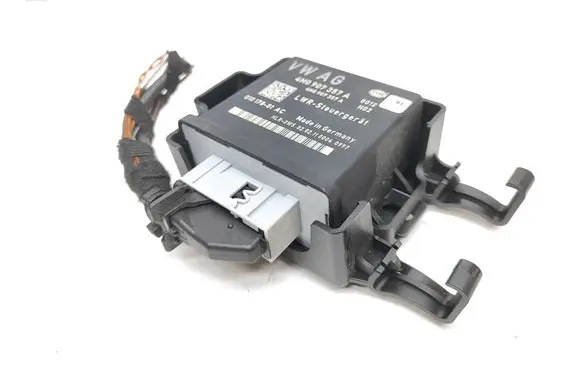 Audi A7 S7 4G Light module LCM 4H0907357A 01017801AC