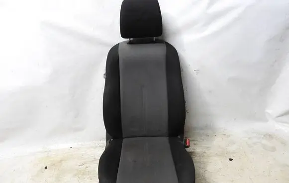 Toyota Urban Cruiser (XP110) Front passenger seat 