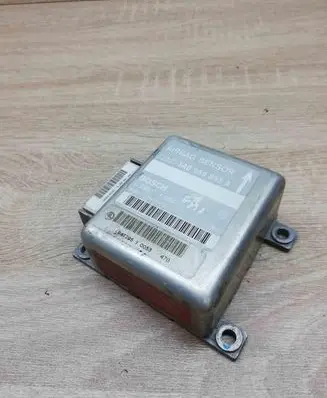 Audi A4 S4 B5 8D Airbag control unit/module 8A0959655A 0285001086
