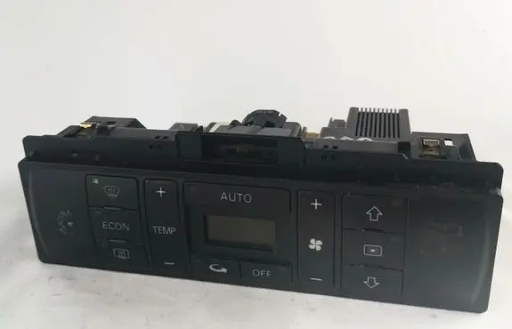 Audi A4 S4 B5 8D Climate control unit 8D0820043M