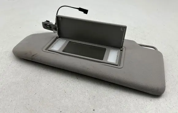 Volvo V60 Sun visor