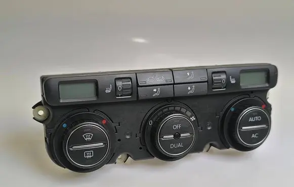Volkswagen PASSAT B6 Climate control unit 74677581 190907 0616C1