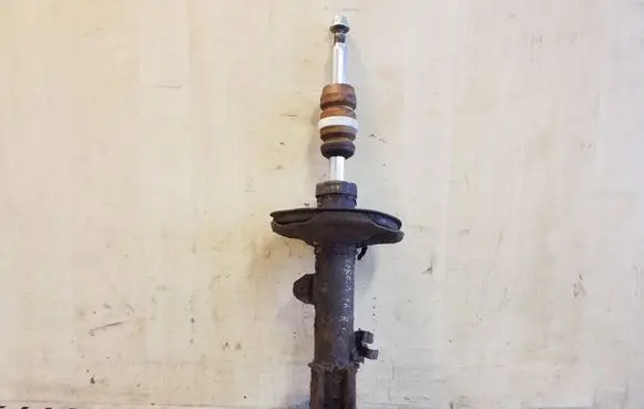 Toyota Corolla E120 E130 Front shock absorber/damper