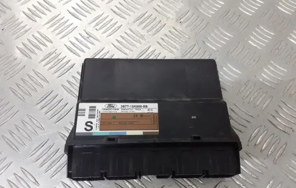 Ford Mondeo Mk III Central body control module 3S7T-15K600-SB