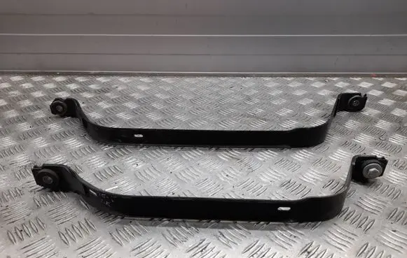 Audi A8 S8 D4 4H Fuel tank mounting bracket 4H0201654C 4H020163C