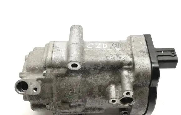 Toyota RAV 4 (XA50) Air conditioning (A/C) compressor (pump) ESB27C 0424001100