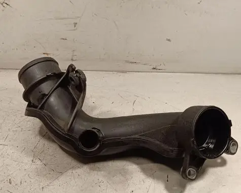 Ford Kuga II Intercooler hose/pipe DS739F805