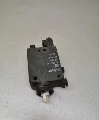 Opel Astra H Central locking motor 90491728 505405 1101215