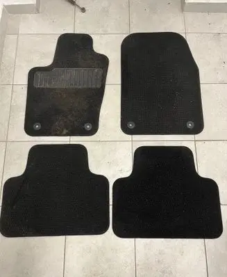Jeep Grand Cherokee Interior carpet 6RP49TRAA