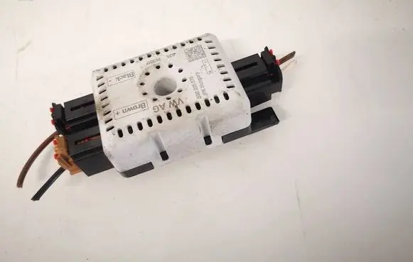 Seat Leon (5F) Antenna control unit 5Q0035570