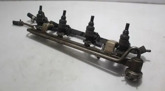 Seat Leon (1M) Fuel main line pipe