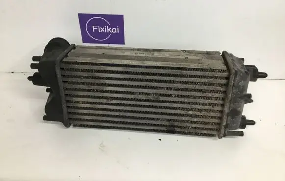 Ford Fiesta Intercooler radiator AV219L440AB M149811 IA2023