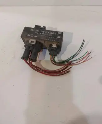 Audi A3 S3 8L Coolant fan relay 1J0919506E 898838000