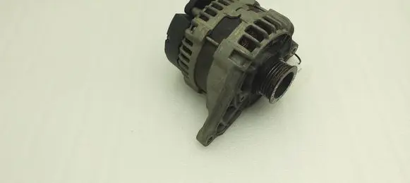 Mercedes-Benz A W176 Generator/alternator 0125711028 A0009063322