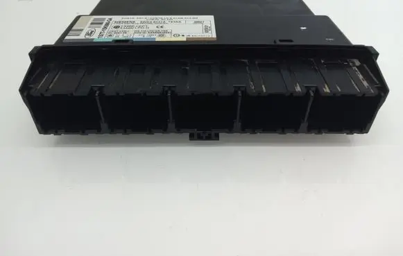 Ford Mondeo Mk III Comfort/convenience module 1S7T15K600