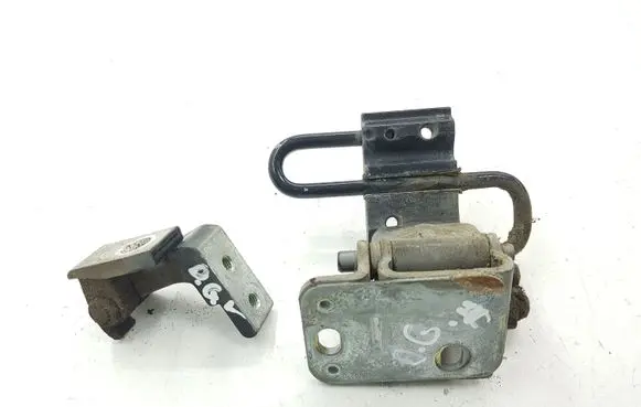 Rear door hinge set