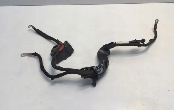 Volvo XC40 Wires (generator/alternator) 32233996