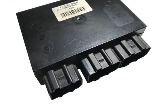 Volkswagen Golf IV Comfort/convenience module 1C0962258N 5080D 5ZA00795651