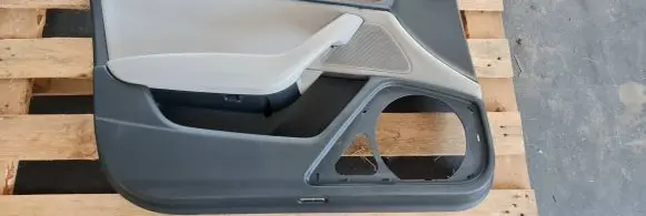 Front door card panel trim