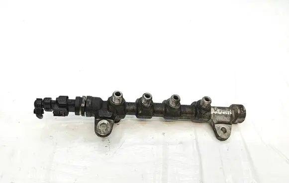 Opel Zafira C Fuel main line pipe 55576177