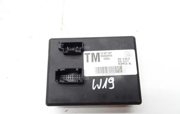 Opel Insignia A Light module LCM 13407207
