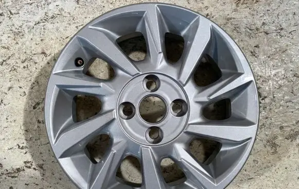 Toyota Aygo AB40 R15 alloy rim 