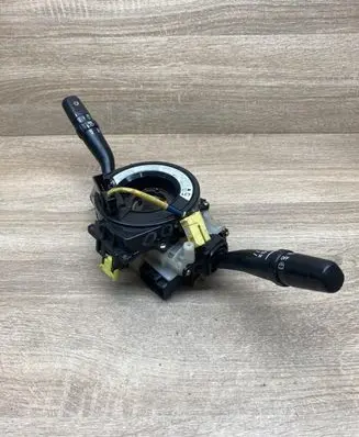 Lexus RX 300 Wiper turn signal indicator stalk/switch 8431048050