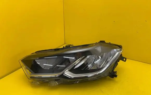 Volkswagen Polo VI Headlight/headlamp 2G1941005D