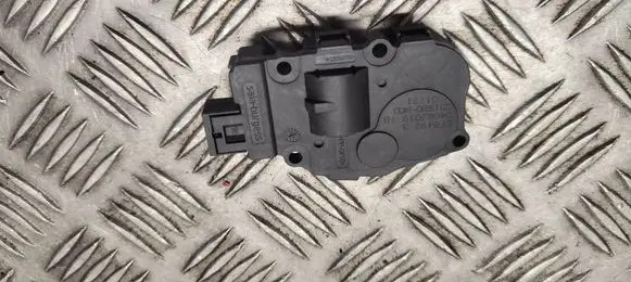 Mercedes-Benz S C217 Air flap motor/actuator EFB4923 04062019 CZ11393031